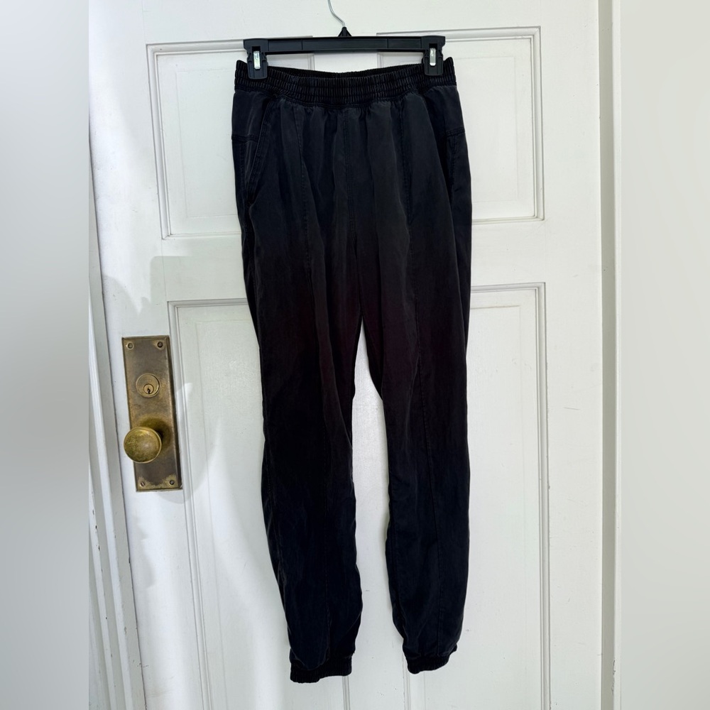 Lululemon jogger